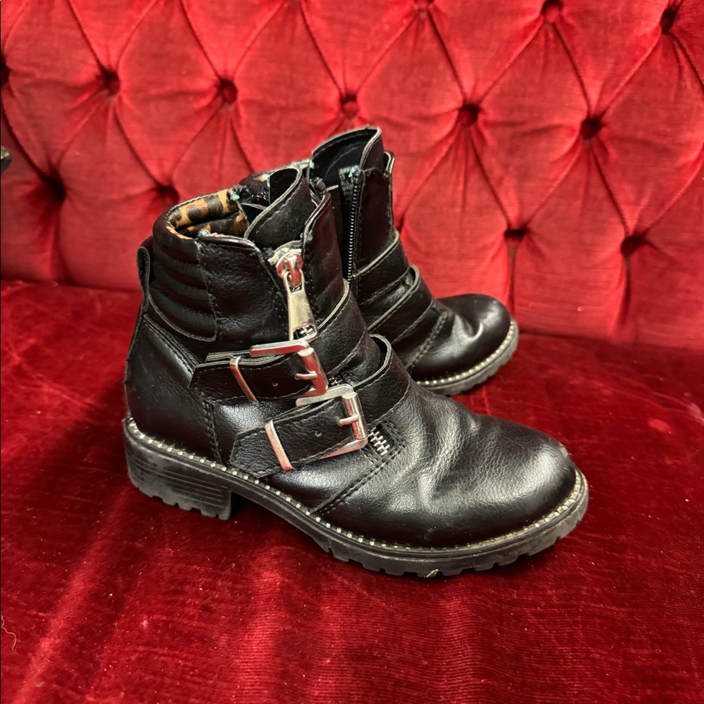 Girls Steve Madden boots size 13